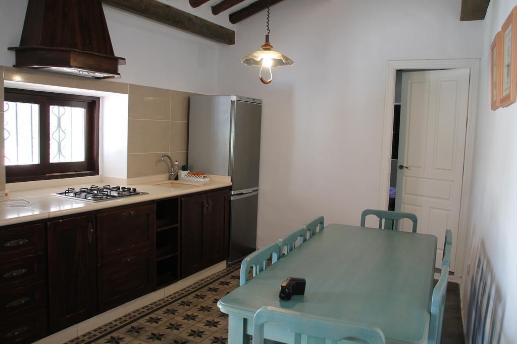 La Fuente De El Nacimiento Guest House Benamahoma Ngoại thất bức ảnh